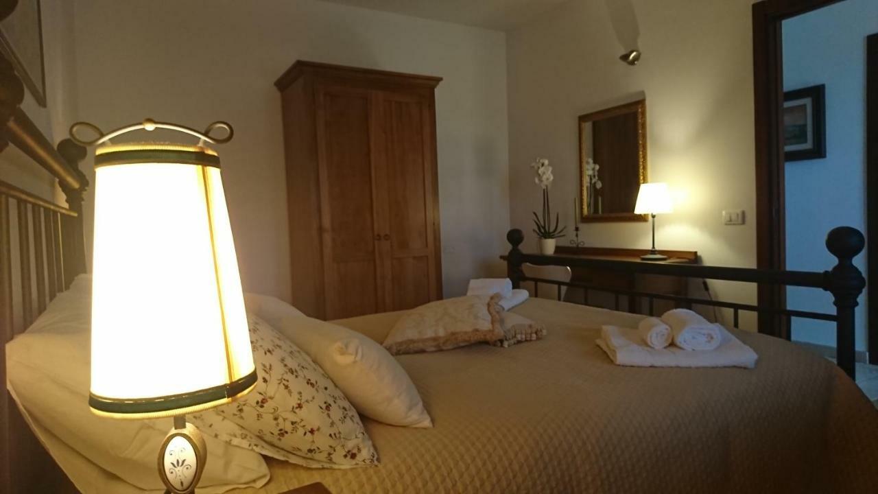 Casa Panorama Apartment Casole d'Elsa Bagian luar foto